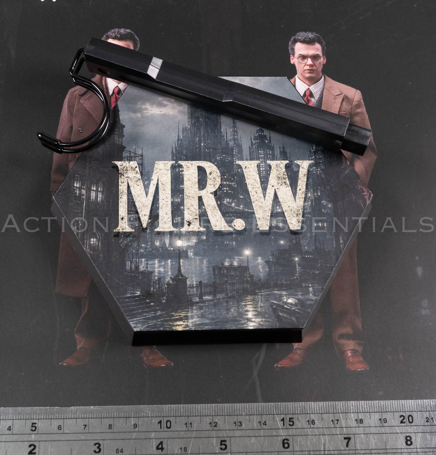 Mars Toys Mr W Batman 1989 Gotham City display stand and figure support 1/6 scale
