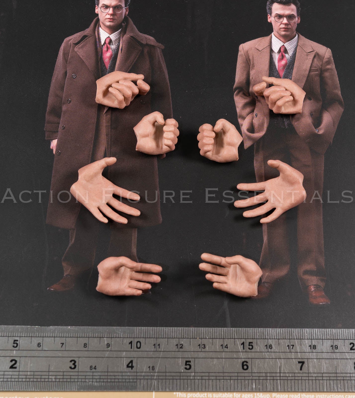 Mars Toys Mr W Batman 1989 Bruce Wayne eight interchangeable hands 1/6 scale