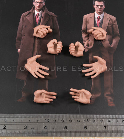 Mars Toys Mr W Batman 1989 Bruce Wayne eight interchangeable hands 1/6 scale