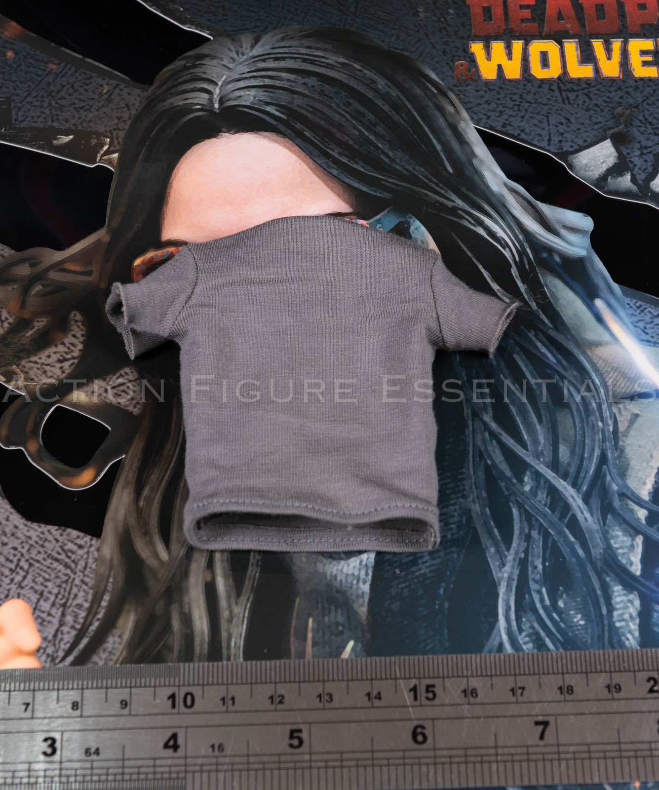 Hot Toys MMS781 X-23 Printed Grey T-Shirt Deadpool & Wolverine 1/6