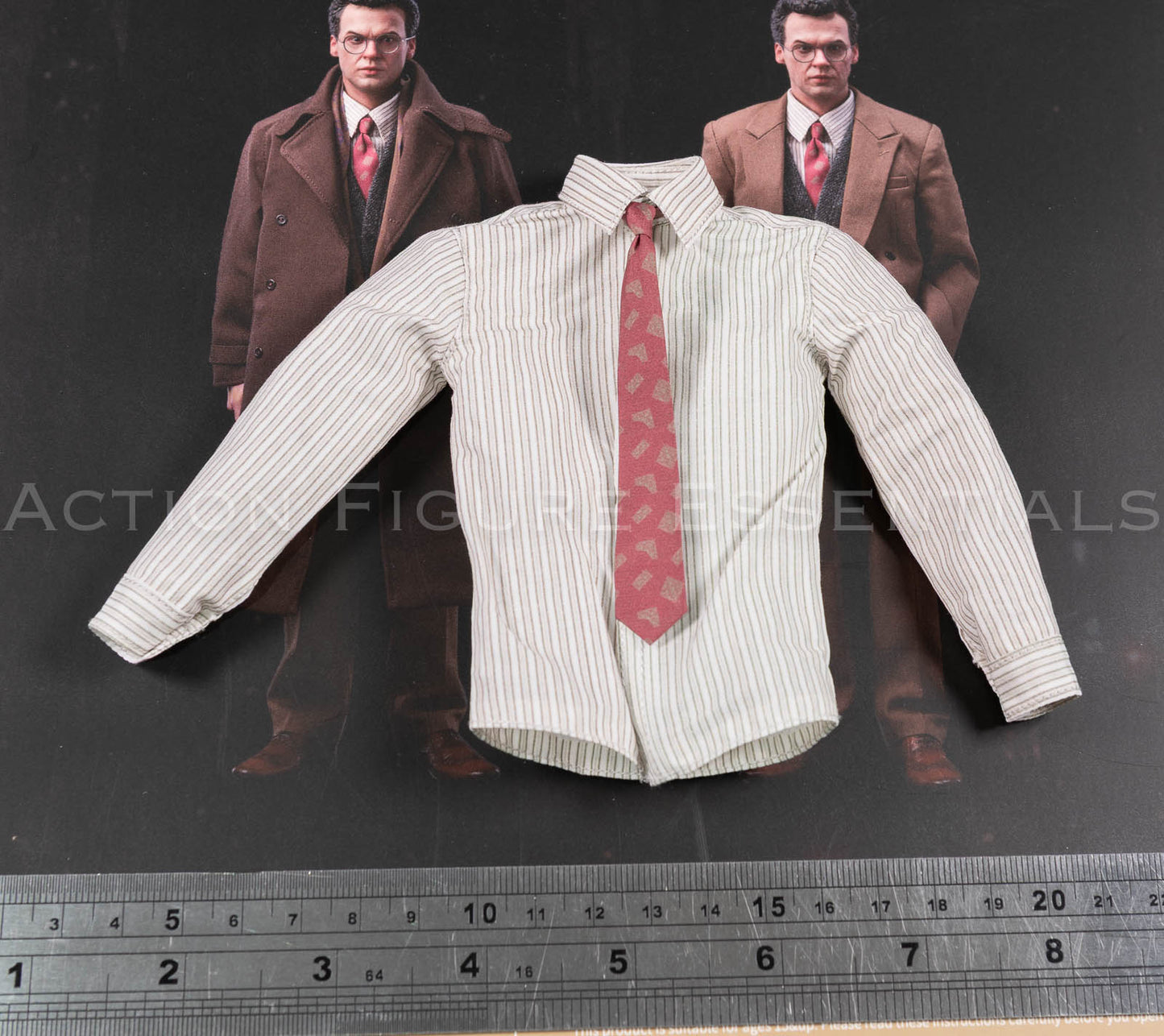 Mars Toys Mr W Batman 1989 Bruce Wayne striped shirt and patterned tie 1/6 scale