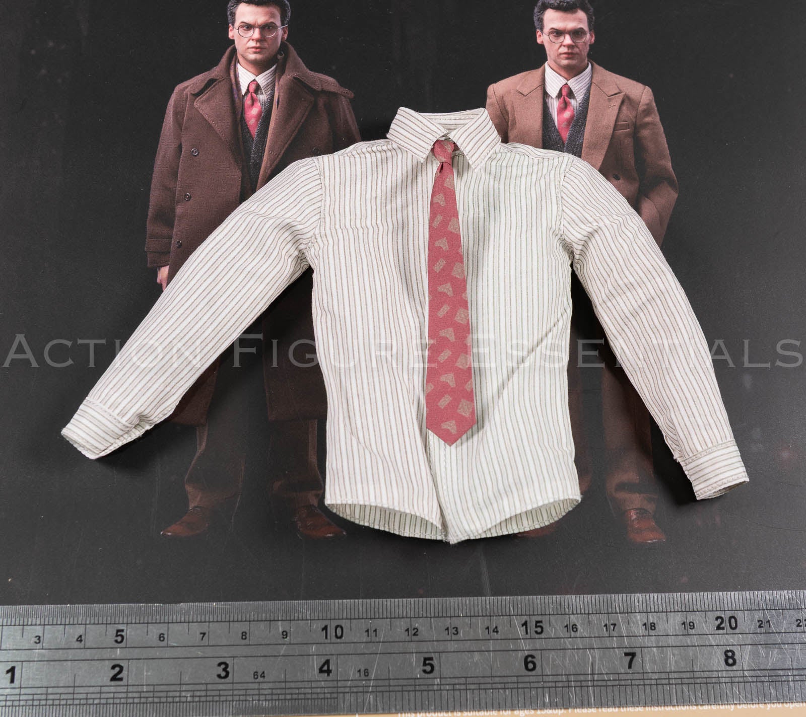 Mars Toys Mr W Batman 1989 Bruce Wayne striped shirt and patterned tie 1/6 scale
