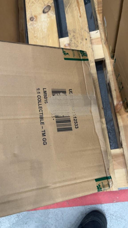 Hot Toys - Grogu Life Size with Cross-Body Bag - Star Wars - LMS015 - 1:1 Scale Life Size Action Figure - Damaged Packaging Sale