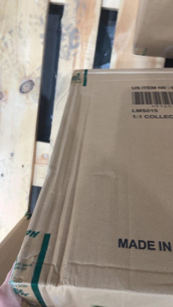 Hot Toys - Grogu Life Size with Cross-Body Bag - Star Wars - LMS015 - 1:1 Scale Life Size Action Figure - Damaged Packaging Sale