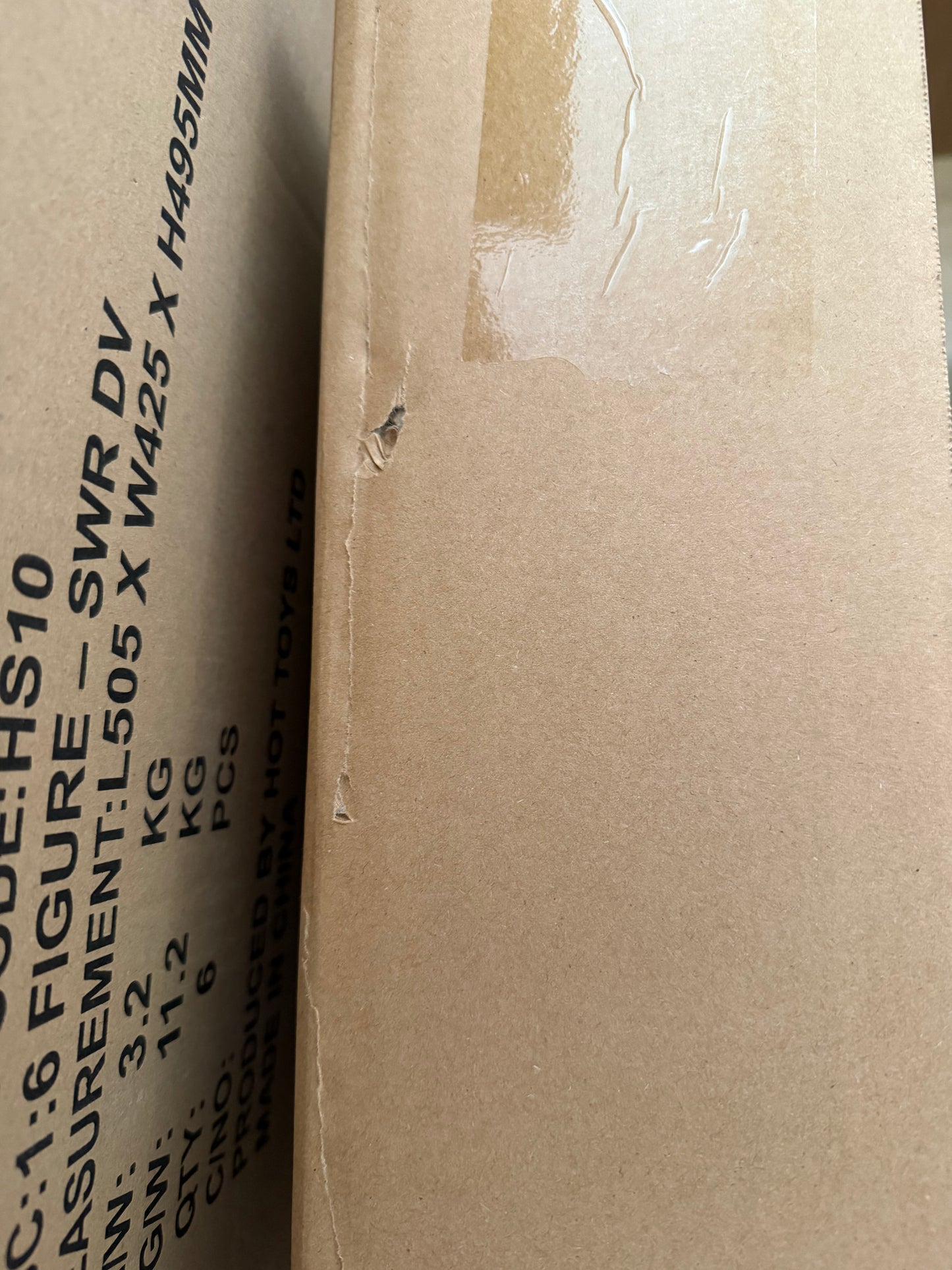 Hot Toys Luke Skywalker Dark Empire CMS019 1/6 Scale Figure – Damaged Shipper Sale