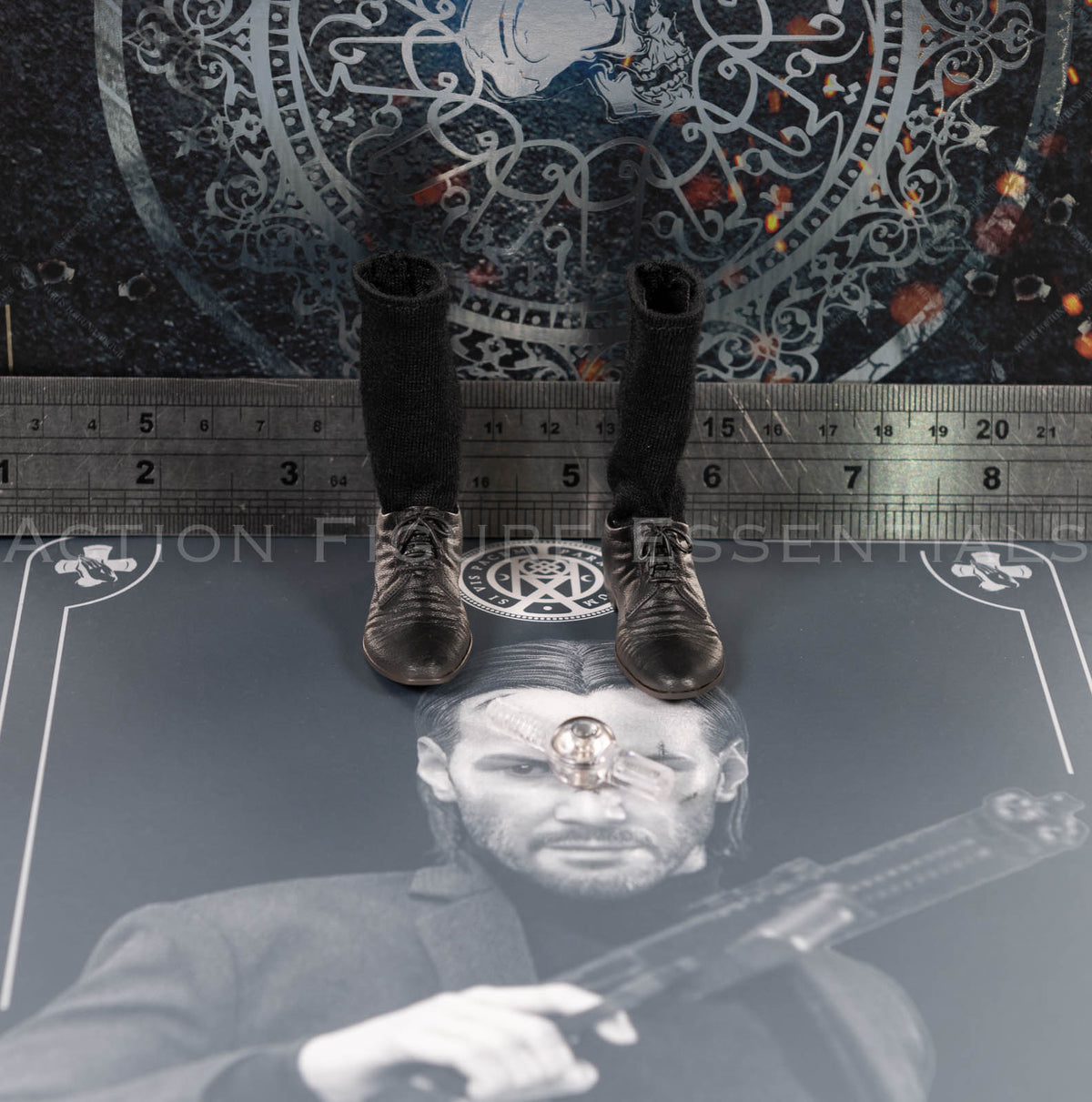 Hot Toys John Wick MMS832 Black Dress Shoes with Socks & Foot Pegs – 1/6 Scale – photograph 36