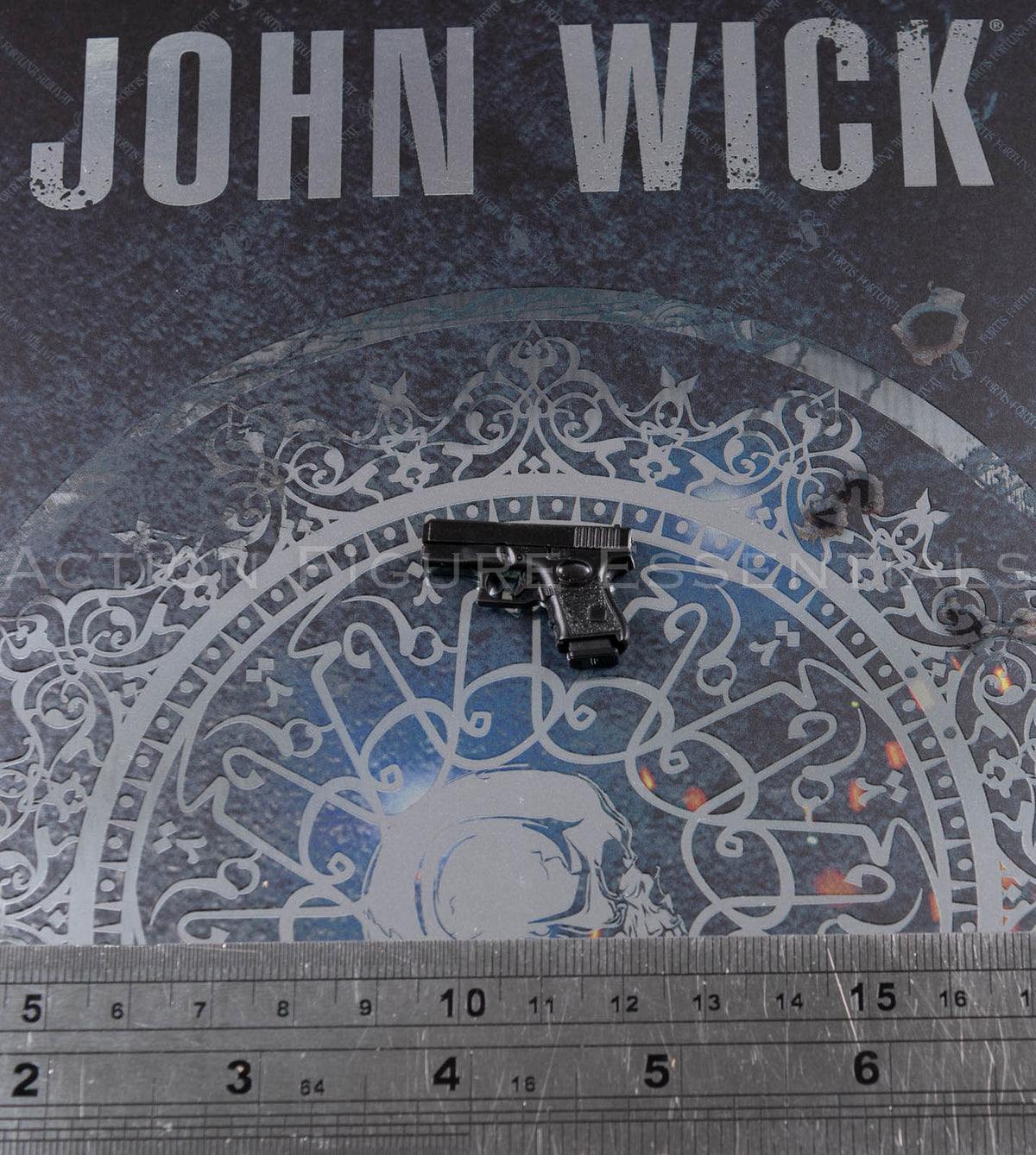 Hot Toys John Wick MMS832 Subcompact Pistol with Removable Magazine – 1/6 Scale – image 3