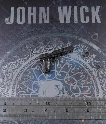 Hot Toys John Wick MMS832 Long-Slide Tactical Pistol with Removable Magazine – 1/6 Scale – image 9