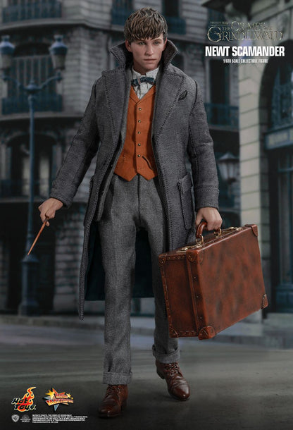 Hot Toys 1:6 - Newt Scamander (Fantastic Beasts) - MMS512 - World of Harry Potter