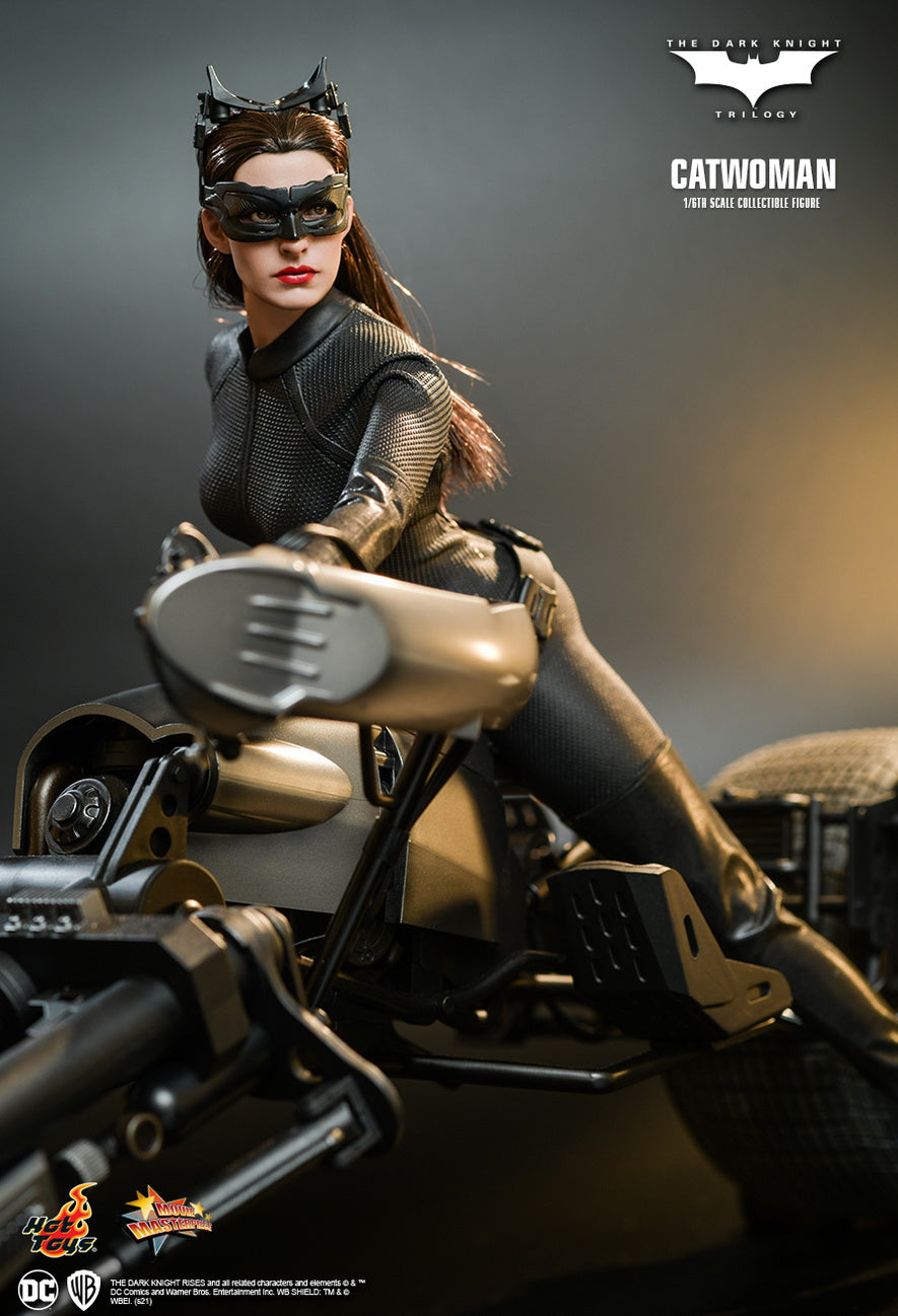 Hot Toys 1:6 -  Catwoman - The Dark Knight Rises - MMS627 - Batman