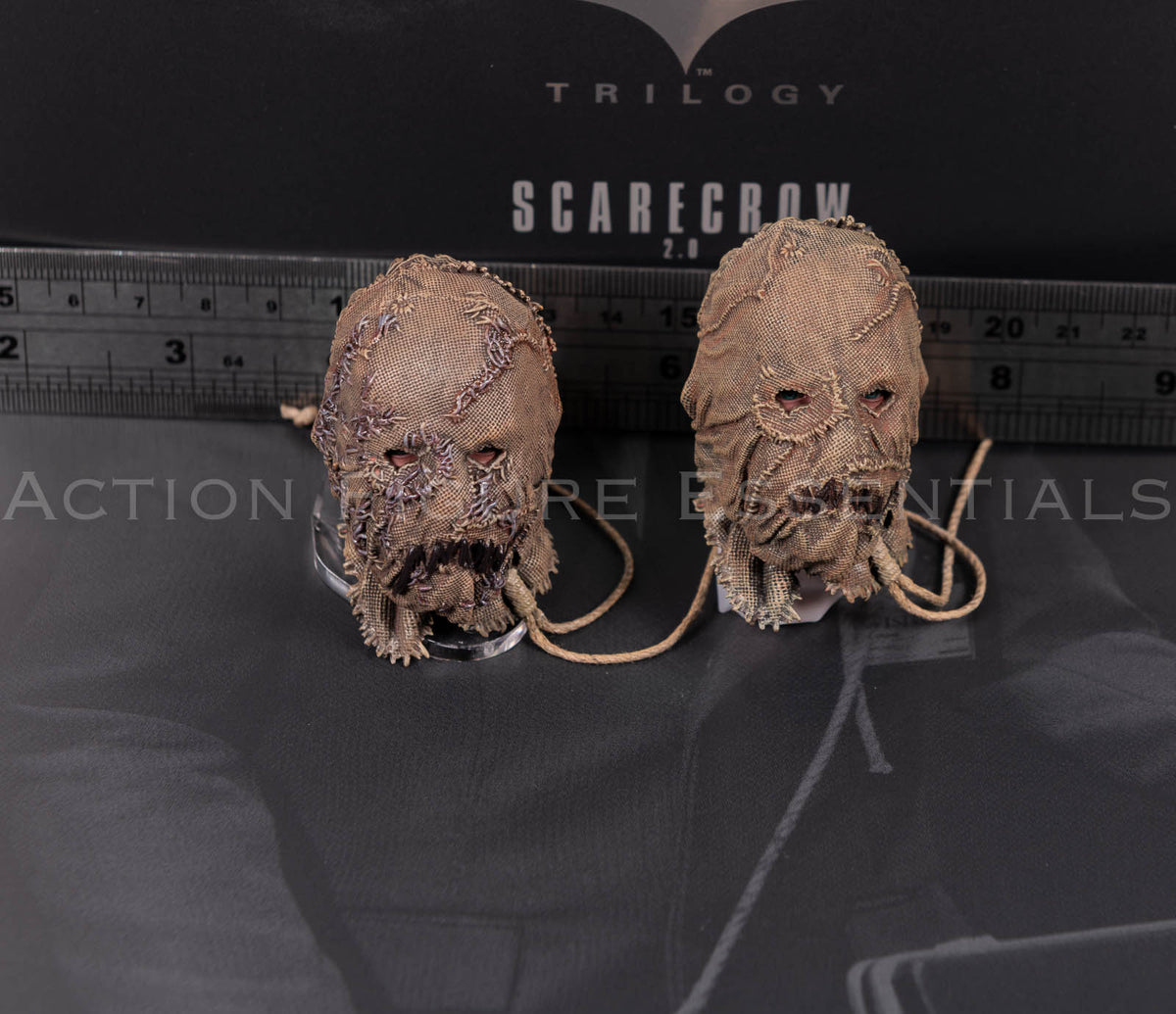 Hot Toys Scarecrow 2.0 MMS801 regular and decaying masked head sculpt set with maggot detailing and original neck post for 1/6 scale figure