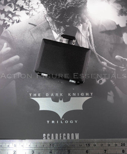 Hot Toys MMS801 Scarecrow 2.0 briefcase showing carrying handle, hinges and silver-coloured clasp detailing