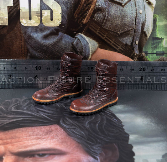 Hot Toys Joel Miller brown boots in 1/6 scale, showing sculpted laces, detailed stitching and weathered leather-effect paintwork