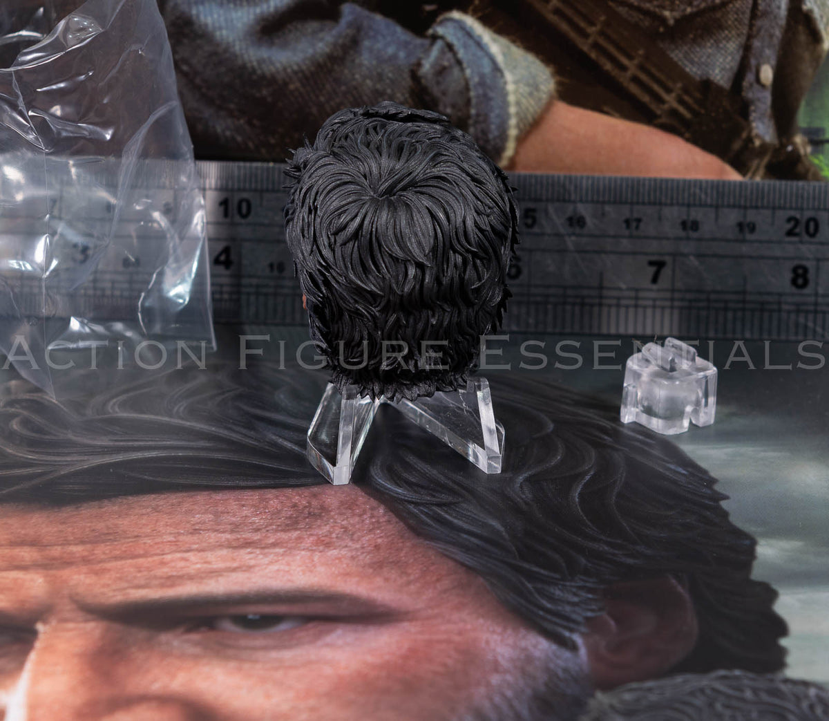 Hot Toys Joel Miller head sculpt with neck adapter & eye tool in 1/6 scale from The Last of Us