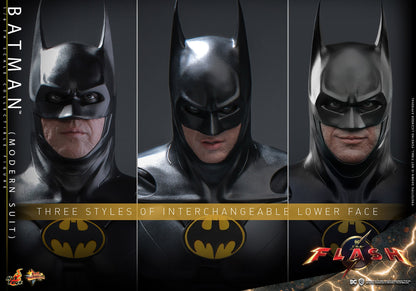 Hot Toys - Batman - Michael Keaton - Modern Suit - MMS712 - 1:6 Scale Action Figure