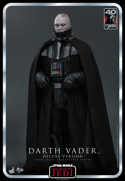 Hot Toys Star Wars Darth Vader Return of The Jedi Deluxe MMS700 1/6 Scale Figure Set