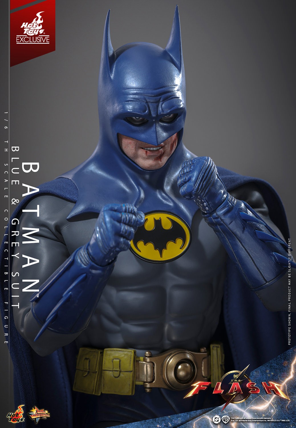 Hot Toys - Batman Blue & Grey Suit Exclusive - MMS834 - 1:6 Scale DC Limited Edition Action Figure