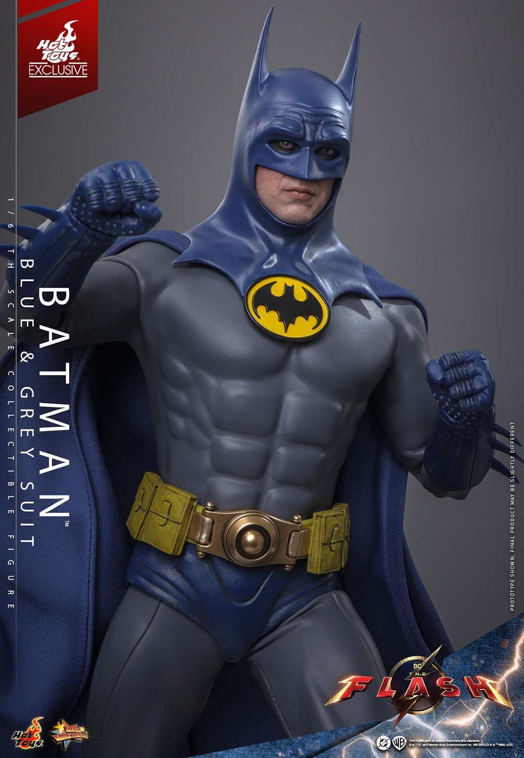 Hot Toys - Batman Blue & Grey Suit Exclusive - MMS834 - 1:6 Scale DC Limited Edition Action Figure