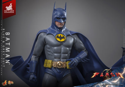 Hot Toys - Batman Blue & Grey Suit Exclusive - MMS834 - 1:6 Scale DC Limited Edition Action Figure