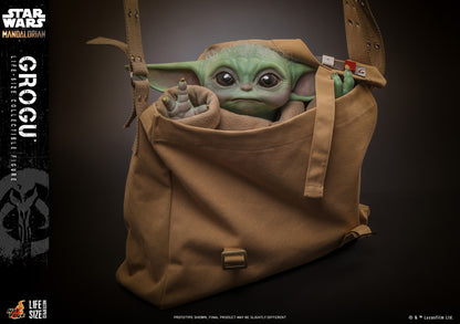 Hot Toys - Grogu Life Size with Cross-Body Bag - Star Wars - LMS015 - 1:6 Scale Action Figure - Damaged Packaging Sale
