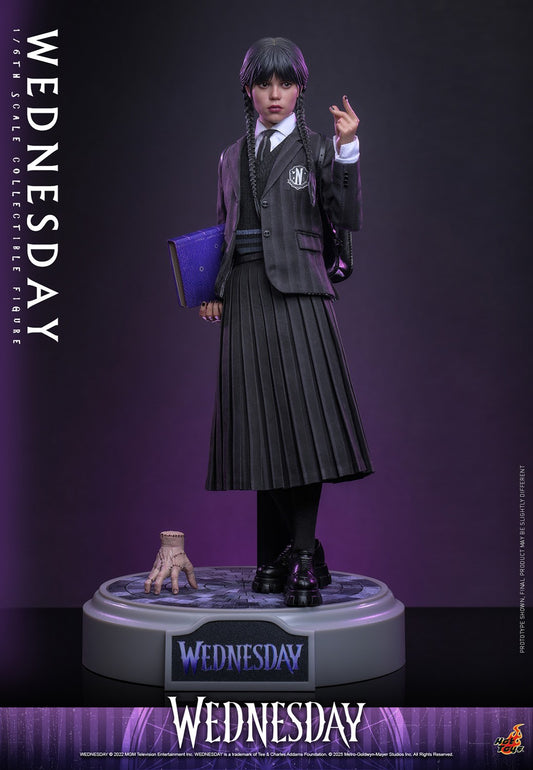 Hot Toys - Wednesday (Jenna Ortega) The Addams Family - TMS135 - 1:6 Scale - Netflix