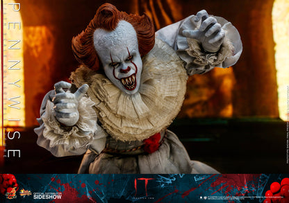 Hot Toys 1:6 - IT - Pennywise The Clown - MMS555