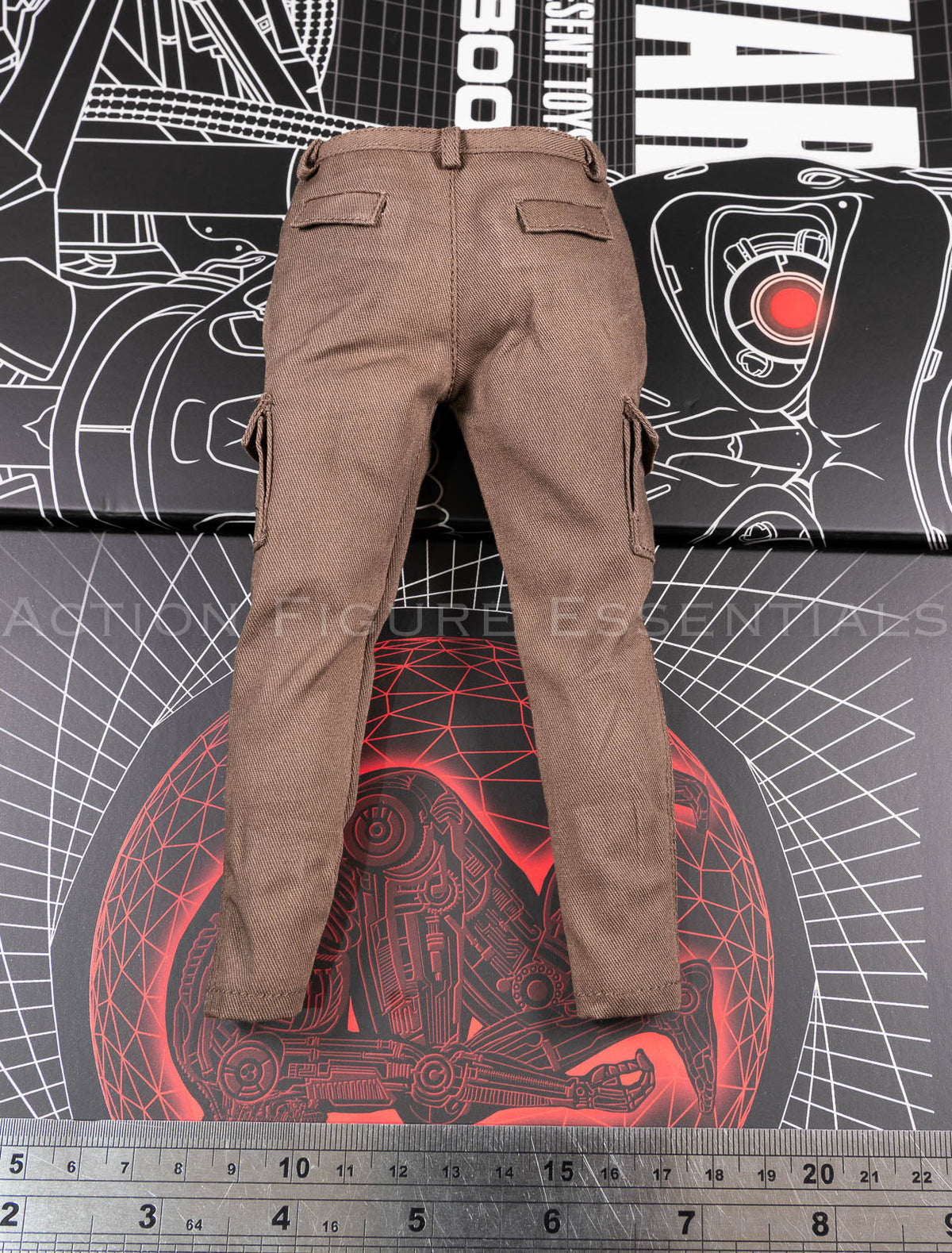Present Toys Future Warrior T-800 brown cargo trousers, reverse or detail view of original sixth scale part