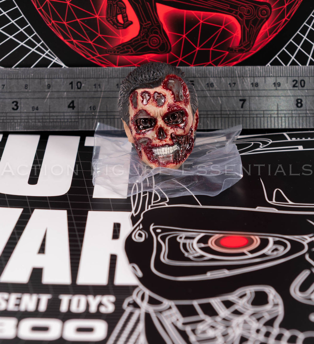 Present Toys T-800 extreme endoskeleton head 1/6 scale, photograph 46