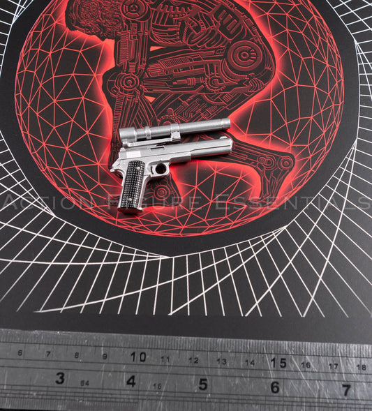 Present Toys Future Warrior T-800 Longslide pistol, original 1/6 scale accessory, view 4