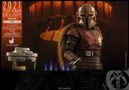 Hot Toys Star Wars - The Armorer - Mandalorian - 1:6 Scale Toy Fair Exclusive Set - TMS044 2