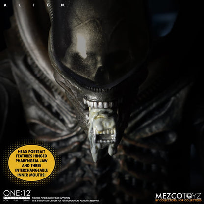 Alien - ONE:12 COLLECTIVE - Action Figure - Mezco