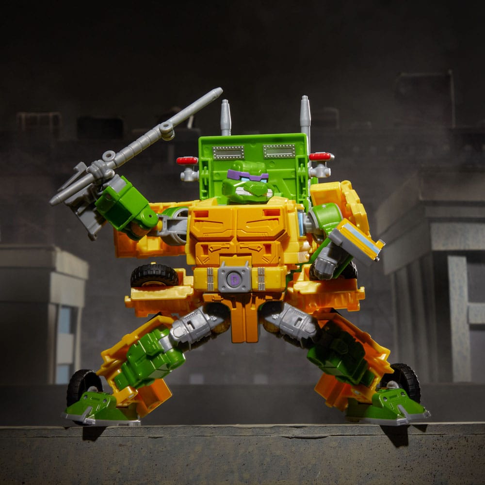 Transformers x Teenage Mutant Ninja Turtles Action Figure Party Wallop - Retro