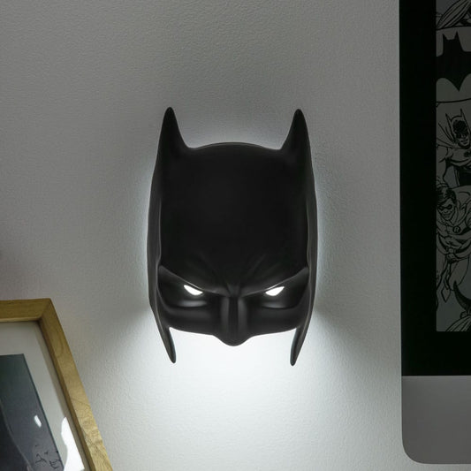 DC Comics Batman Mask 3D LED Light Official Batman Wall Light Bedroom Gaming Room Lamp